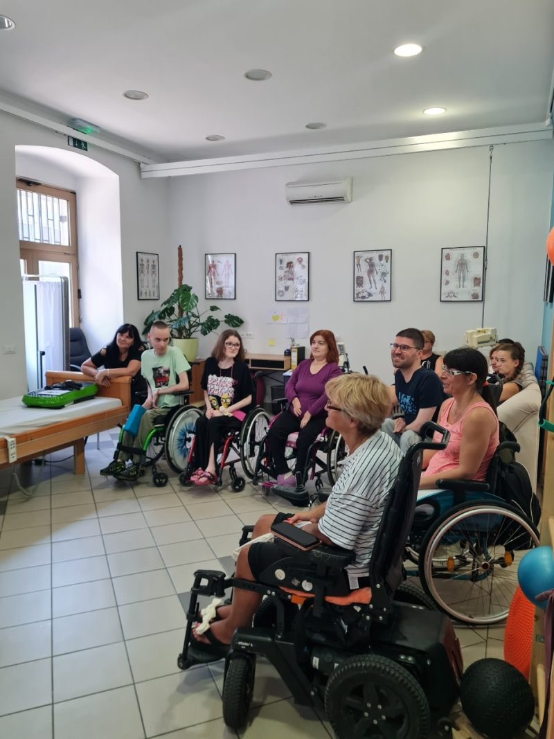 peta-edukacija-u-sklopu-projekta-Podrska-za-snagu-uomd-rijeka-1