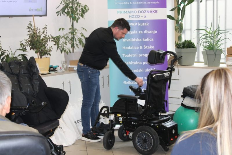 Informativno-predavanje-o-suvremenim-ortopedskim-i-medicinskim-pomagalima-uomd-rijeka-6